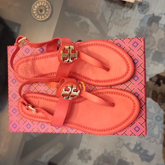 Tory Burch Shoes - Tory Burch Bryce Thong Sandal Vegan Leather